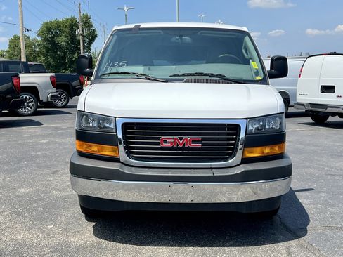 New 2026 GMC Savana 2500 w/ Driver Convenience Package RWD image 2