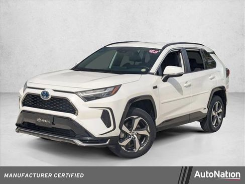 Certified 2023 Toyota RAV4 SE image 1