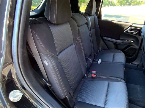 Used 2022 Mitsubishi Outlander ES AWD/4WD image 25