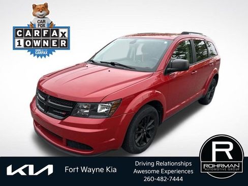 Used 2020 Dodge Journey SE w/ Blacktop Package FWD image 1