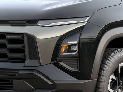 New 2026 Chevrolet Equinox LT FWD image 5
