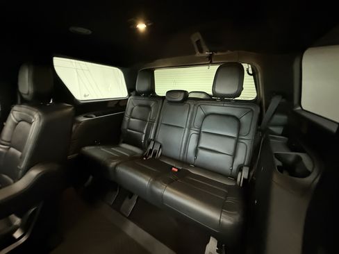 Used 2021 Lincoln Navigator Reserve AWD/4WD image 26