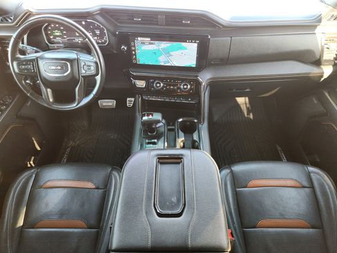 Used 2022 GMC Sierra 1500 AT4 w/ AT4 Premium Package image 29