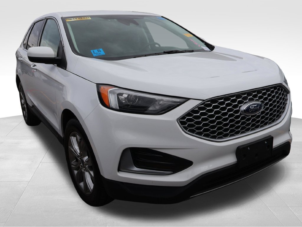 Used 2024 Ford Edge SEL AWD/4WD image 9