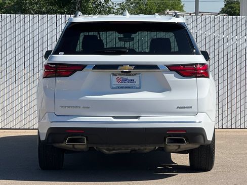 Used 2023 Chevrolet Traverse Premier AWD/4WD image 5