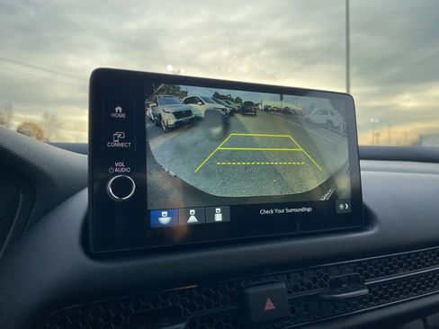 New 2026 Honda HR-V LX image 9