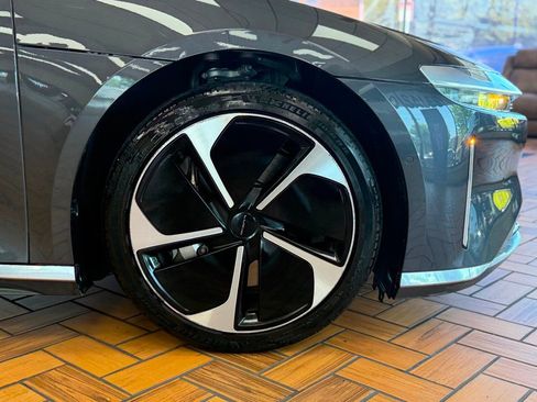 Used 2024 Lucid Air Touring AWD/4WD image 14