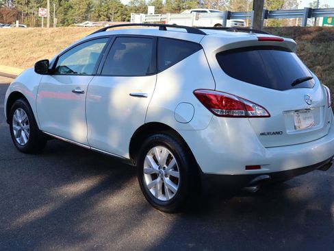 Used 2011 Nissan Murano SL w/ Navigation Pkg image 4