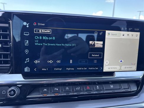 Used 2024 Chevrolet Silverado 1500 High Country w/ High Country Premium Package image 16