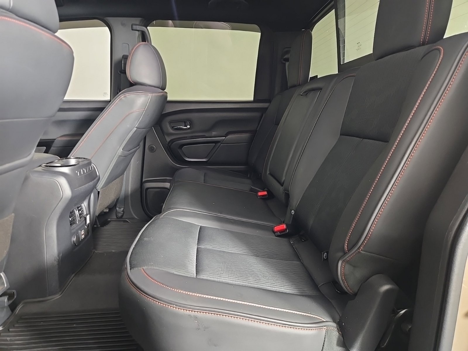 Used 2024 Nissan Titan PRO-4X w/ Pro-4x Utility Package AWD/4WD image 12