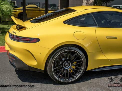 Used 2025 Mercedes-Benz AMG GT 63 image 18