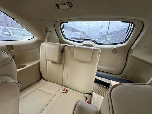 Certified 2019 Toyota Highlander Limited Platinum image 31