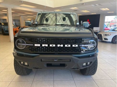 Used 2022 Ford Bronco Outer Banks image 2