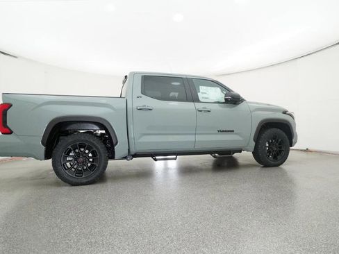 New 2026 Toyota Tundra SR5 image 7