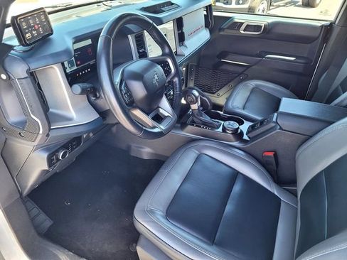 Certified 2024 Ford Bronco Outer Banks AWD/4WD image 10