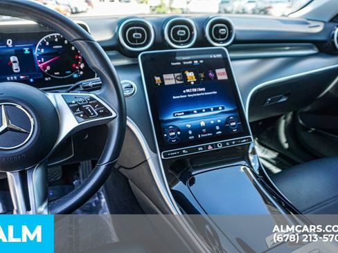 Used 2025 Mercedes-Benz C 300 Sedan image 32