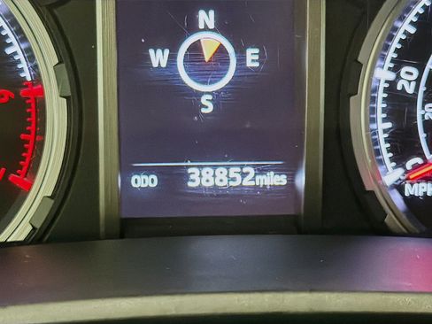 Used 2022 Toyota 4Runner TRD Sport w/ Technology Package RWD image 8