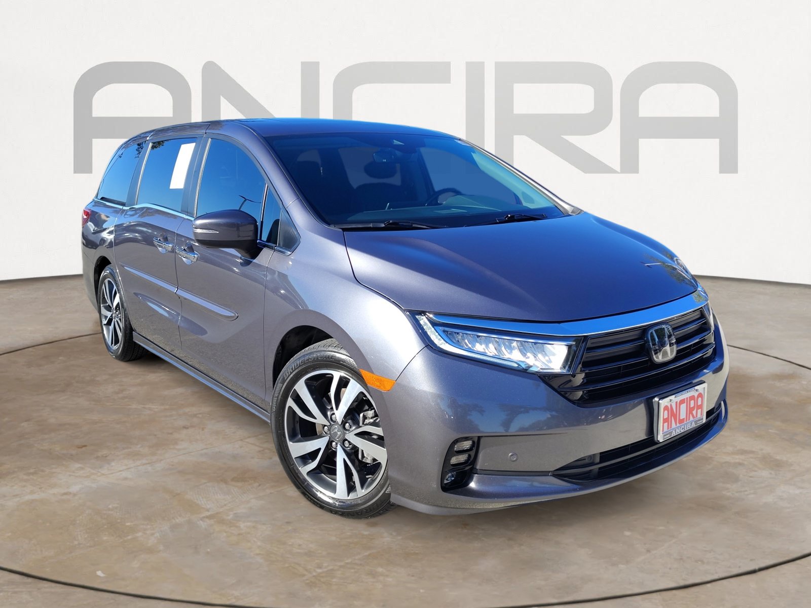 Used 2024 Honda Odyssey Touring image 4