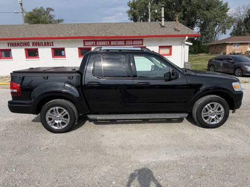 Used 2010 Ford Explorer Sport Trac Limited AWD/4WD image 2