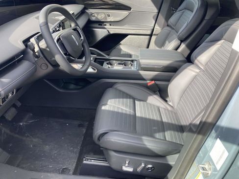 New 2026 Lincoln Nautilus Reserve image 21