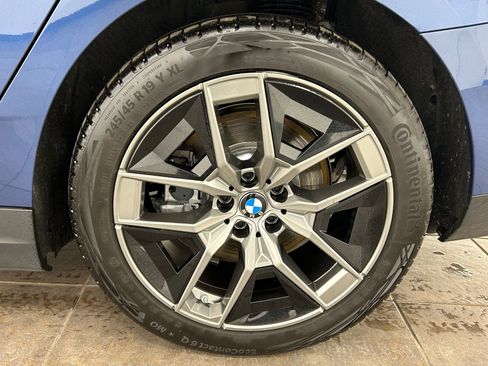 Used 2026 BMW i5 eDrive40 w/ Premium Package AWD/4WD image 37