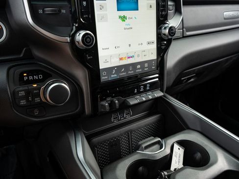 New 2026 RAM 1500 Big Horn AWD/4WD image 25