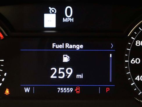 Used 2019 Cadillac XT4 Sport w/ Driver Awareness Package FWD image 8