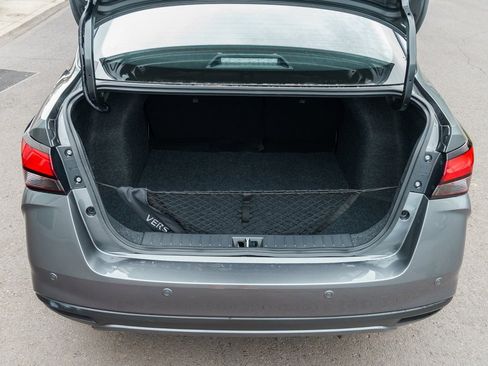 New 2025 Nissan Versa SR w/ Trunk Package image 7