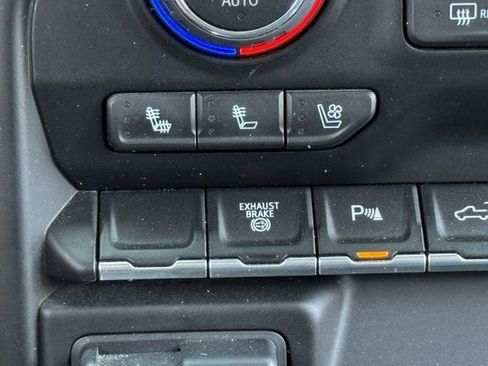 Used 2022 Chevrolet Silverado 2500 High Country image 20