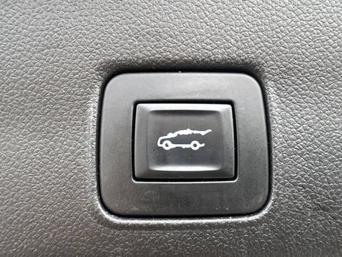 Used 2021 Chevrolet TrailBlazer ACTIV w/ Sun and Liftgate Package AWD/4WD image 18