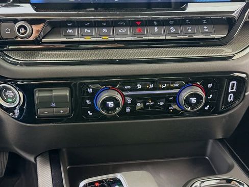 New 2026 Chevrolet Silverado 1500 ZR2 AWD/4WD image 18