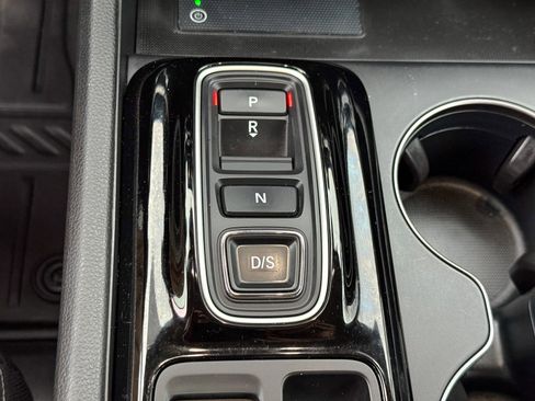 Used 2023 Honda Pilot EX-L image 31