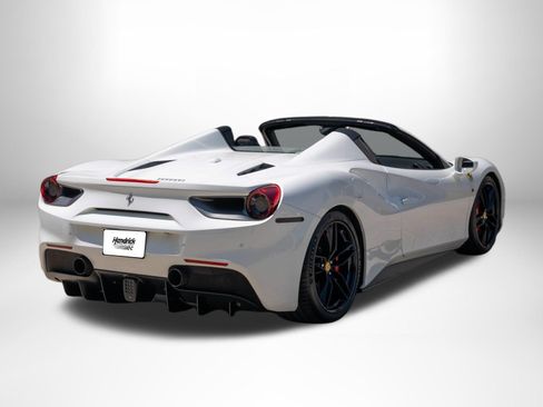 Used 2018 Ferrari 488 Spider RWD image 8