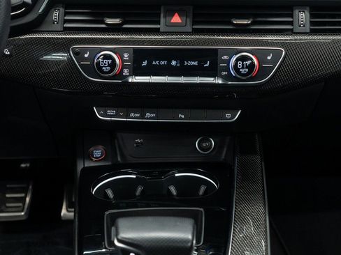 Used 2022 Audi S5 Premium w/ Convenience Package image 21