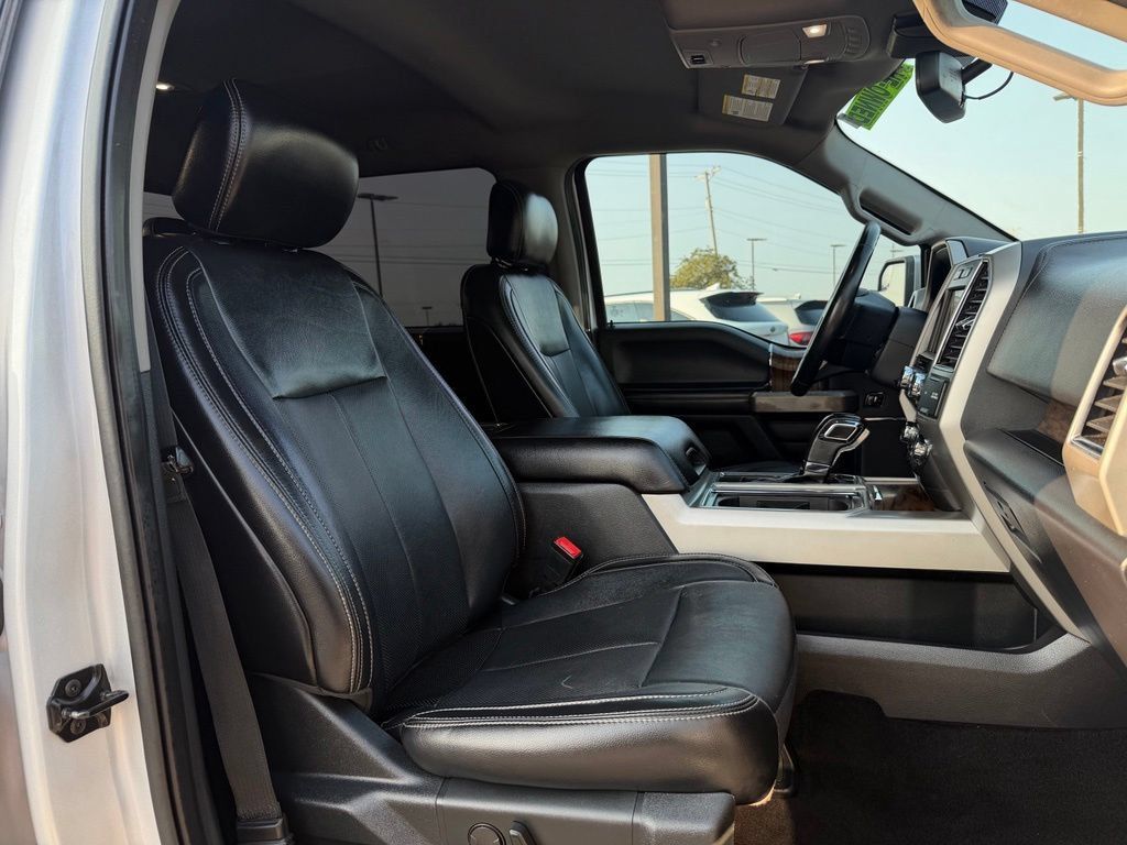 Used 2019 Ford F150 Lariat RWD image 30