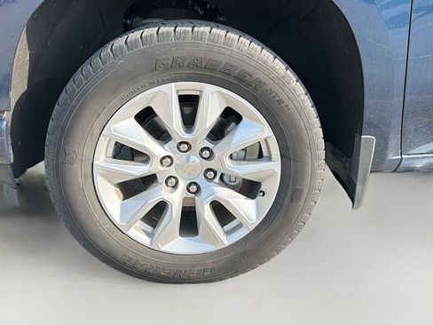 Used 2021 Chevrolet Silverado 1500 Custom image 14