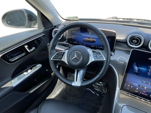 Used 2022 Mercedes-Benz C 300 Sedan w/ Exclusive Trim Package image 11