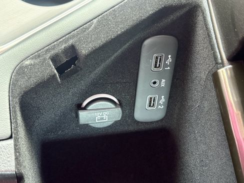 Used 2022 Dodge Challenger R/T w/ Plus Package RWD image 27