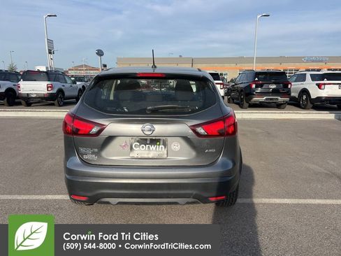 Used 2019 Nissan Rogue Sport S AWD/4WD image 11