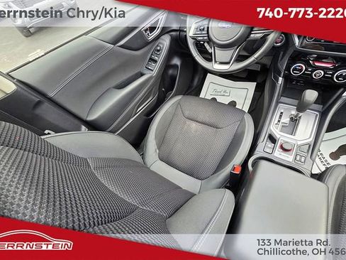 Used 2024 Subaru Forester Premium AWD/4WD image 10