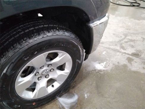 Used 2025 RAM 1500 Big Horn image 17