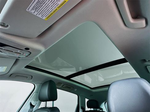 Used 2023 Audi Q7 2.0T Premium w/ Convenience Package image 11