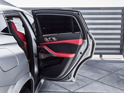 Used 2026 BMW X6 M Competition w/ Executive Package AWD/4WD image 26