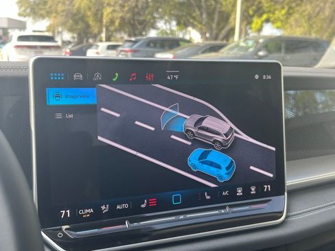 New 2026 Volkswagen Tiguan SE AWD/4WD image 17