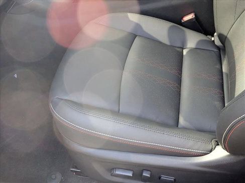 New 2025 Nissan Altima 2.5 SR image 4