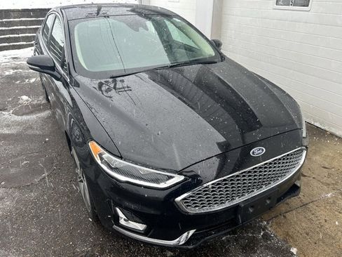 Used 2019 Ford Fusion Titanium image 7