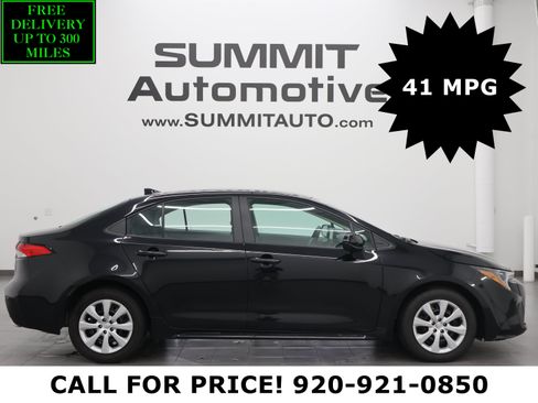 Used 2024 Toyota Corolla LE FWD image 1