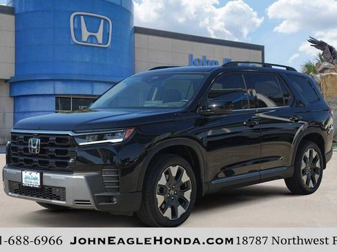 Used 2026 Honda Pilot Elite image 1