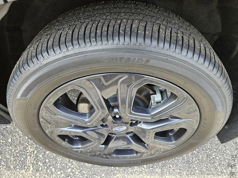 Used 2025 Subaru Ascent Onyx Edition image 14