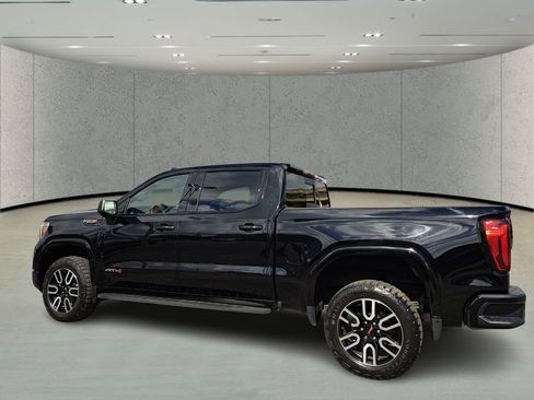Used 2022 GMC Sierra 1500 AT4 w/ AT4 Premium Package image 6